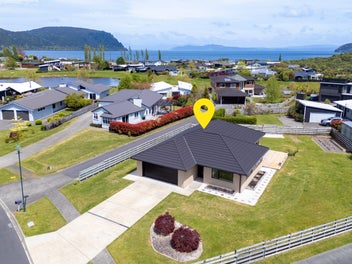 Vacant, Versatile & Ready to Go