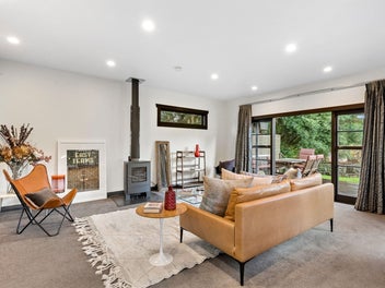 1920's Bungalow on 589m2