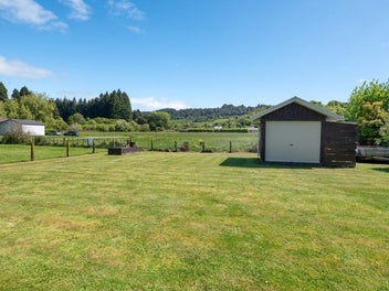 Trout Fishing, Lifestyle & Comfort in Hamurana