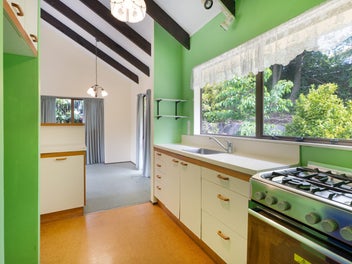 Hidden Gem on Woolwich Close