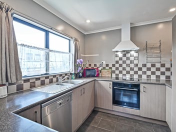 Opportunity is knocking - Selling now!