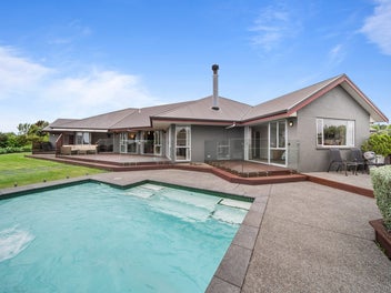 A Home That Feels Like a Holiday