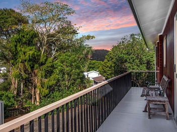 Garaging + Shed + Big House