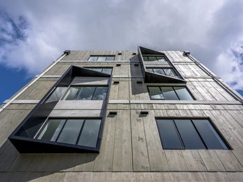 Rare Whole-Building Investment, 32 Apartments