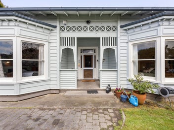 Big Renovator - Big Land!