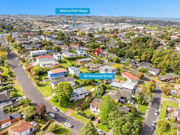 Supersized 2 Bedroom Christmas Cracker