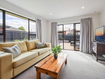 Sun-Drenched; Family-Ready!