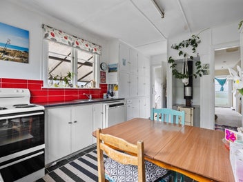 Sunny starter with room to grow