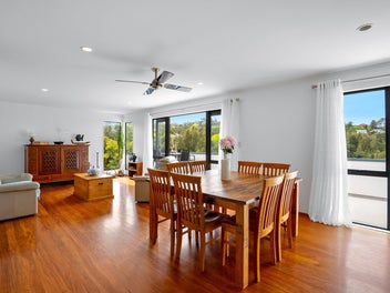 TRANQUIL TORBAY OASIS