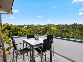 PRICE REDUCED!! TRANQUIL TORBAY OASIS