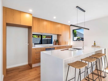 Reserve-Edge Haven You’ll Want to Call Home