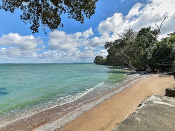 Sun. Tide. Tranquillity.