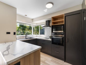 A Home That Feels Instantly Right!