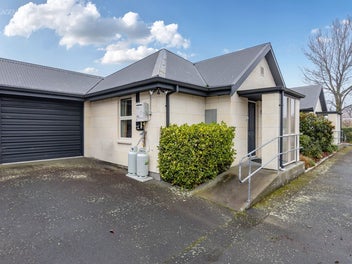 Smart, Sunny, and Super Convenient!