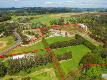 Country Space, Town Convenience