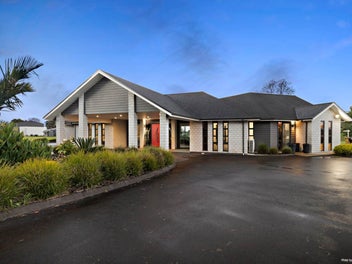 PRIVATE LUXURY MULTIGENERATIONAL ESTATE