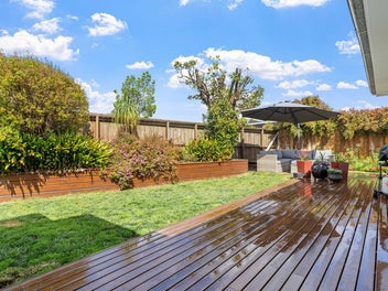 Stylish extension + double glazed