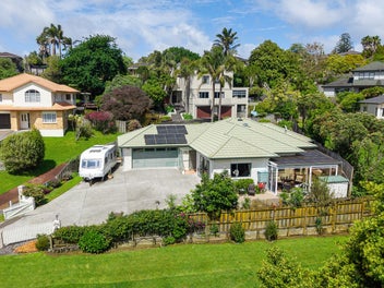 AUCTION THURS 20th 1pm