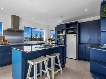 High-point coastal living with room to expand!