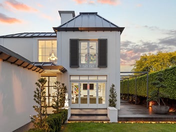 Contemporary Elegance in Merivale