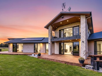 A Lifestyle of Space, Comfort & Sophistication