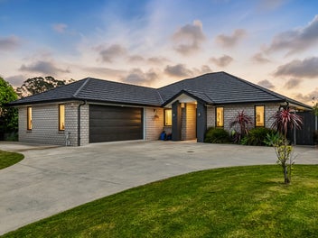 Vendors want to cut their CBD commute-NOW