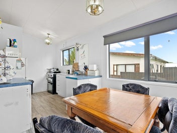 Solid investment - urgent sale