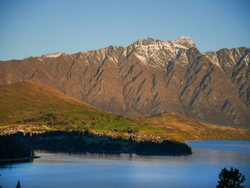 A Rare Canvas in a Prestigious Queenstown Setting