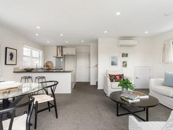 Sundrenched, Standalone Standout!