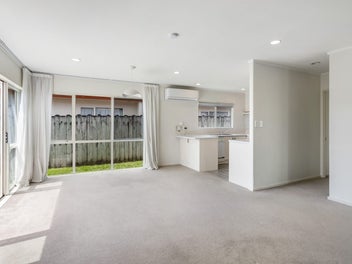 Move In and Relax - Single Level Somerville