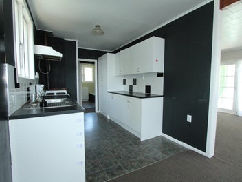 Four bedrooms, double garage, popular location!