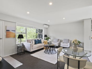 Sure Thing on Newington