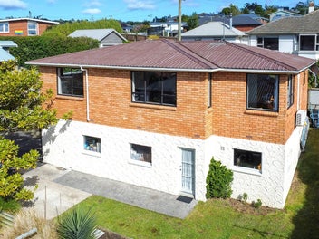 Easy Care Living in Central Location