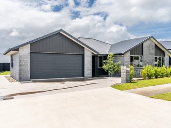 Spacious Brick and Near New