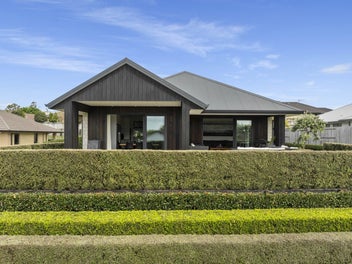 High-Spec Modern Elegance