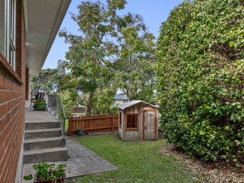 Brick Beauty | Low Maintenance Living