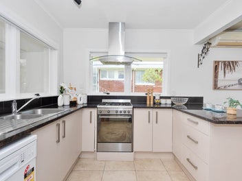 Perfect Start in the Heart of Milford!