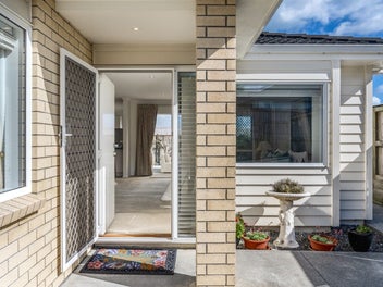 Effortless living in the heart of Howick