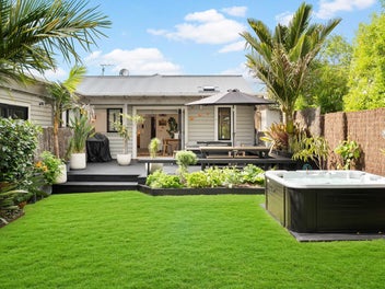 A Family Sanctuary, North of Meola