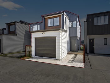 Easy Living in a Modern Standalone Home