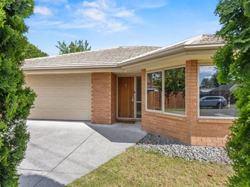 Priced Deadline - $799,000