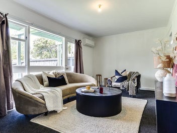 Great Start on Freehold 913m2