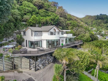 A Home of Distinction