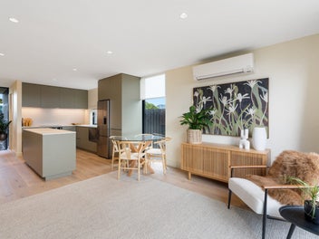 Executive Townhouse