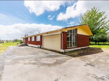 Extra Large Family Home