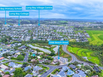 Dream Life - Walk to the Beach!