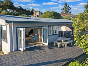 Beachside Retreat - Your Perfect Escape!