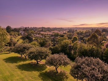 PRIME & ELEVATED 3000sqm SECTION