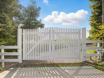 Location, Views & Open to Offers !