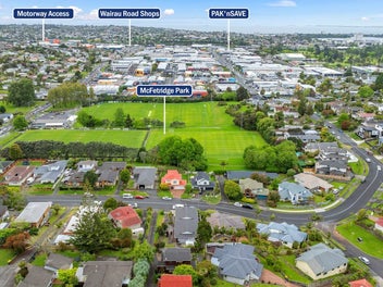 Elevated, Sun-Filled & Superb Location!